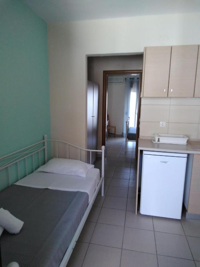 Chrusanthi'S Apartment Nea Skioni Exterior photo